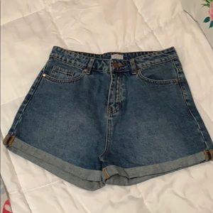 Super high waisted jean shorts “mom shorts”